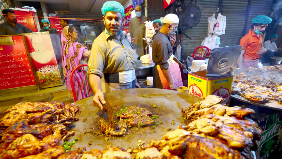 Unexplored Lahore Wonders: tawa chicken in Taxali gate bazaar Lahore Pakistan